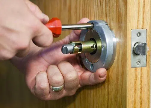 Super Locksmith Services Jacksonville, FL 904-531-3229 Super Locksmith Services Jacksonville, FL 904-531-3229 - 29-13